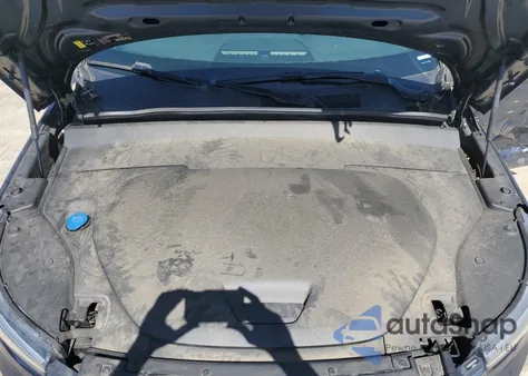 2022 Volvo Xc40 P8 Recharge Plus z USA, uszkodzony, nr VIN YV4ED3UR2N2716783